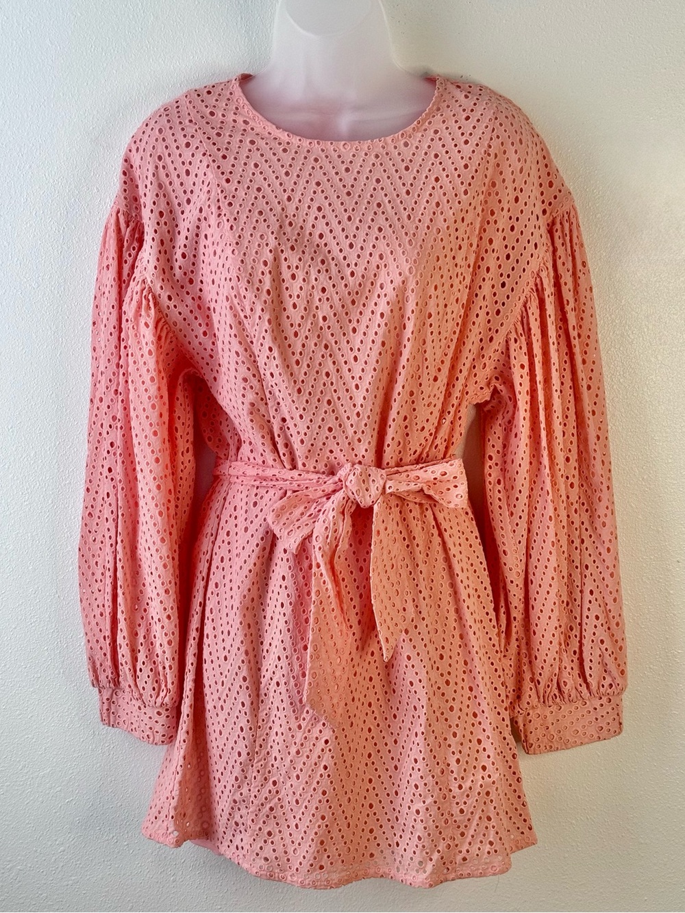 C/MEO Collective Peach Eyelet Belted Mini Dress Balloon Sleeve M